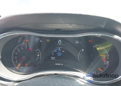 2020 Jeep Grand Cherokee Trailhawk z USA, uszkodzony, nr VIN 1C4RJFLG1LC346674